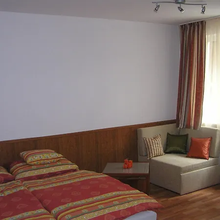 Raday Apartment *